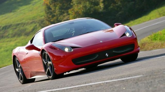 Με 680 ίππους η νέα Ferrari M458-T