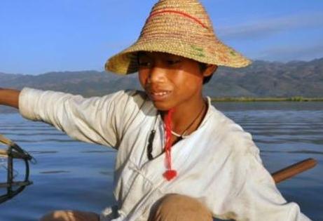 Ξεκίνησε την επιχείρηση διάσωσης μεταναστών η Μιανμάρ