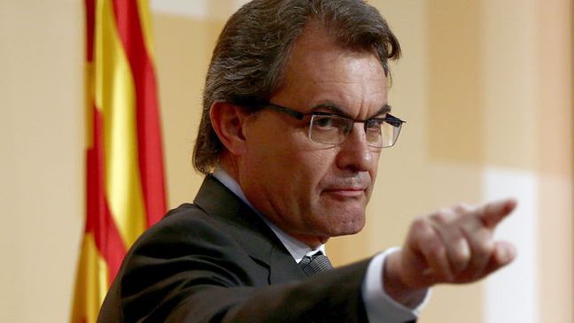 Άτυπο θα είναι τελικά το δημοψήφισμα στην Καταλονία