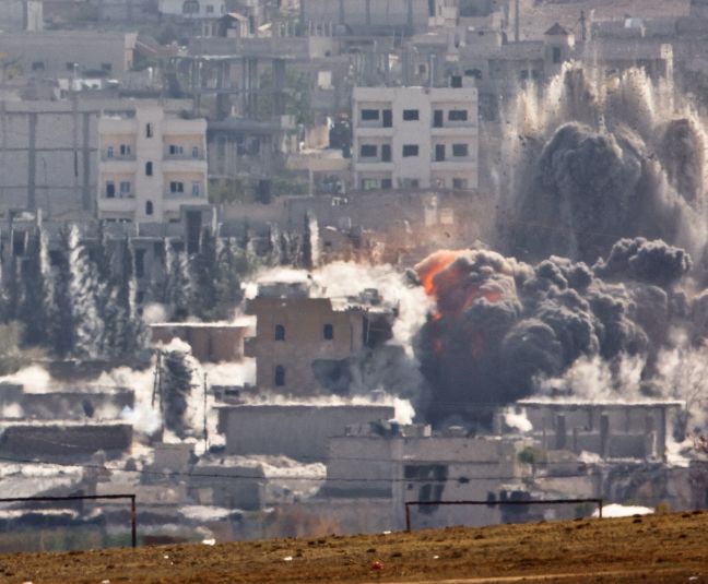 Περίπου 400 μαχητές του Ελεύθερου Συριακού Στρατού βρίσκονται ήδη στο Κομπάνι