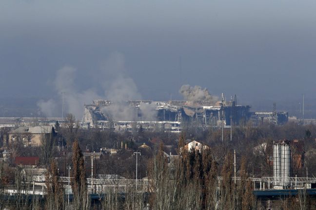 Πολύνεκρες μάχες στο αεροδρόμιο του Ντονέτσκ