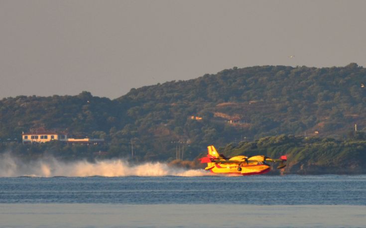 Χειροπέδες σε 37χρονο για τη μεγάλη πυρκαγιά στη Χαλκιδική