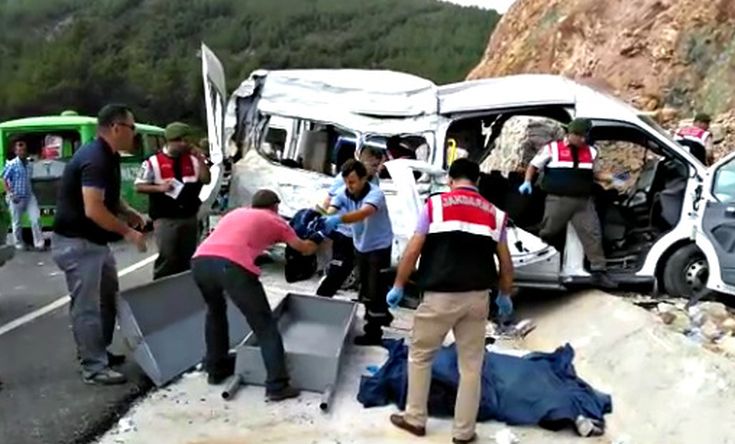 Εννέα Σύροι πρόσφυγες σκοτώθηκαν σε τροχαίο στην Τουρκία