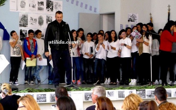 Γκλέτσος σε μαθητές: Οι δανειστές, οι τοκογλύφοι και τα μνημόνιο να πάνε να γ&#8230;ουν