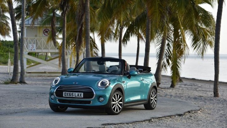 Αποκαλύφθηκε το Mini Convertible