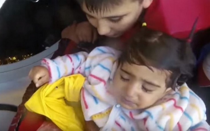 Συγκλονιστικό βίντεο από τη διάσωση μεταναστών στη Λέσβο