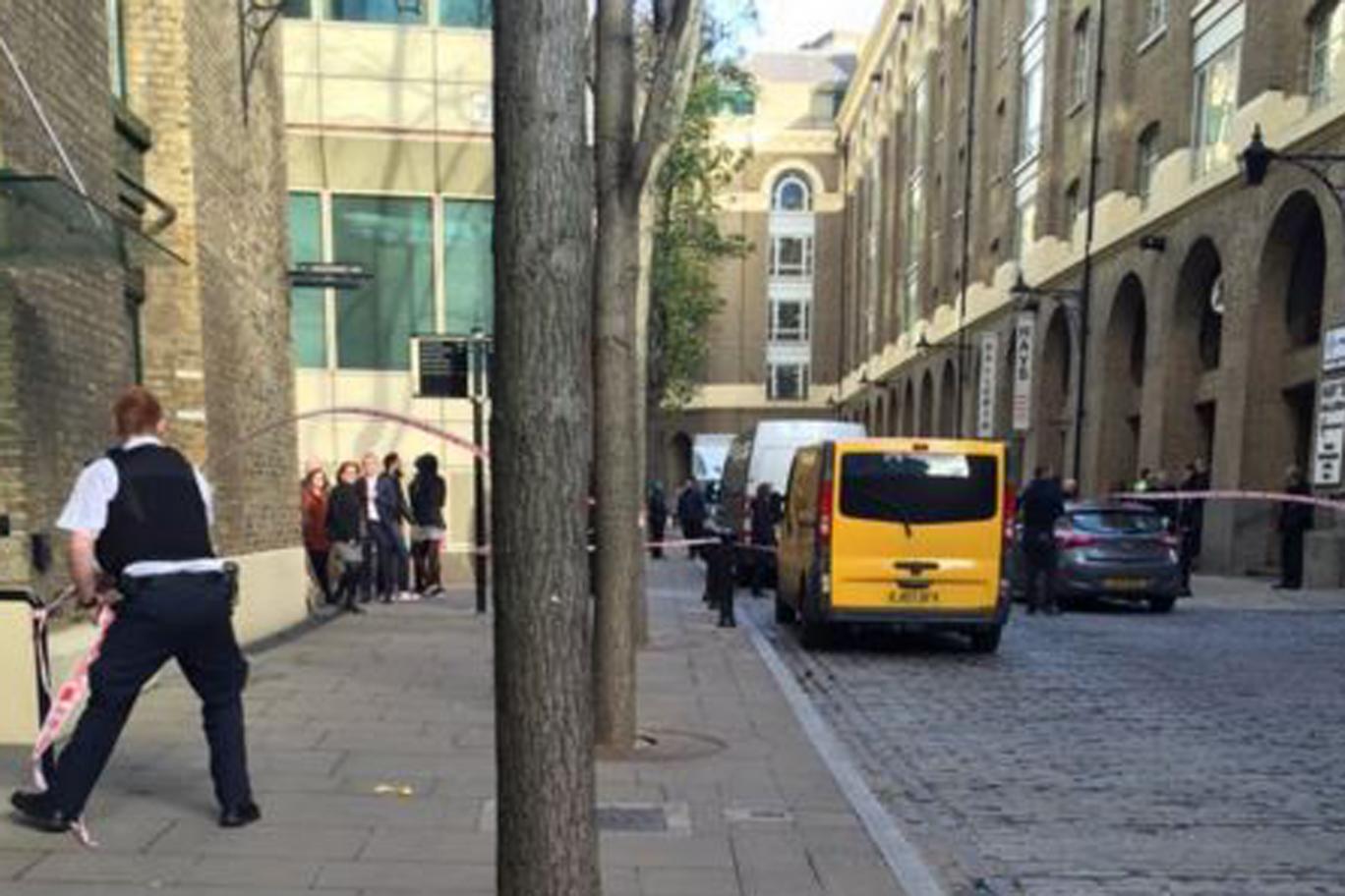 Εκκενώνουν τη London Bridge στην αγγλική πρωτεύουσα