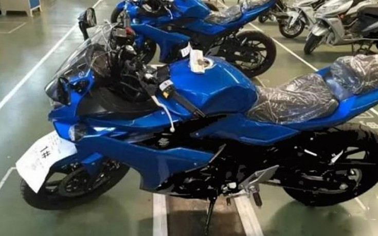 Οι πρώτες φωτογραφίες του GSX-R 250