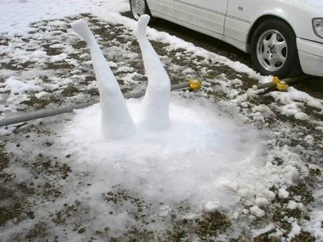 Τέχνη και χιούμορ από χιόνι