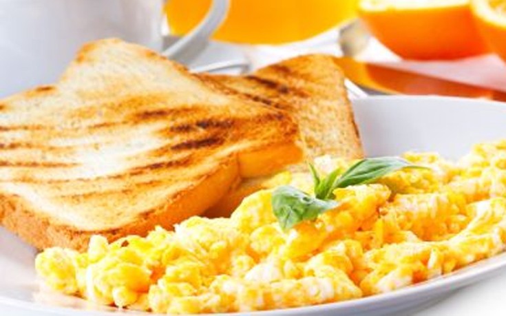 Αυγά scrambled με κρέμα γάλακτος Ροδόπη