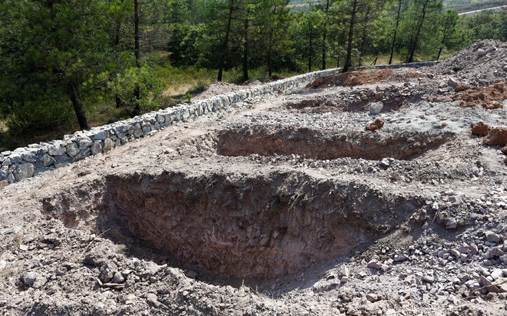 TURKEY_SECURITY-PLOTTERS_CEMETERY2 TURKEY_SECURITY-PLOTTERS_CEMETERY2