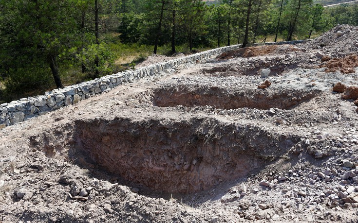 TURKEY_SECURITY-PLOTTERS_CEMETERY4 TURKEY_SECURITY-PLOTTERS_CEMETERY4