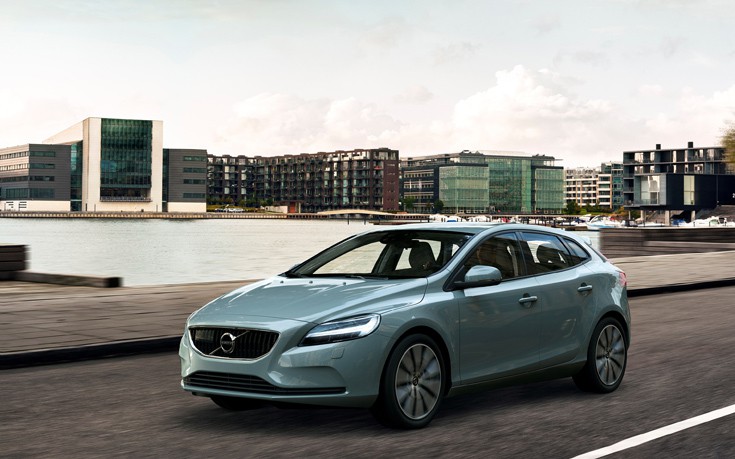 Τα Volvo V40 και V40 Cross Country στην Ελλάδα