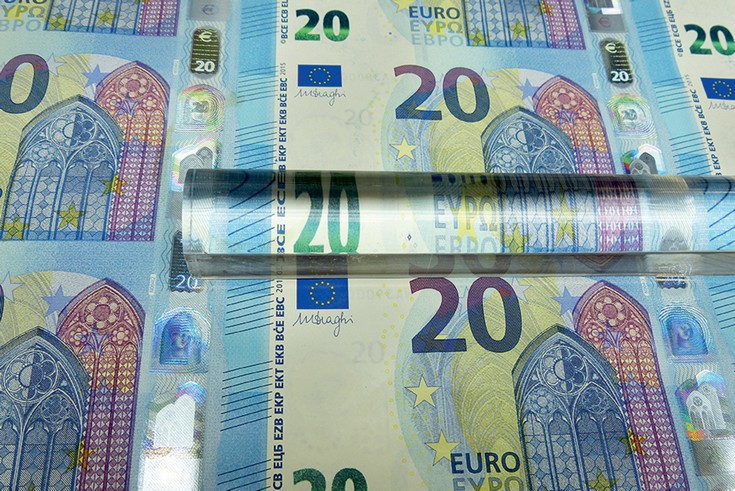 Εγκρίθηκε η επόμενη φάση πληρωμής των 800 ευρώ σε 105.853 δικαιούχους
