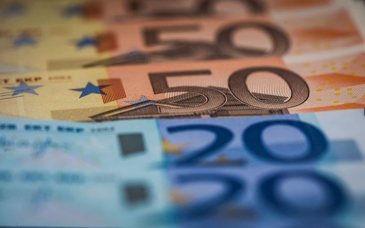 Εφοριακός παραπέμπεται σε δίκη για υπεξαίρεση 100.000 ευρώ