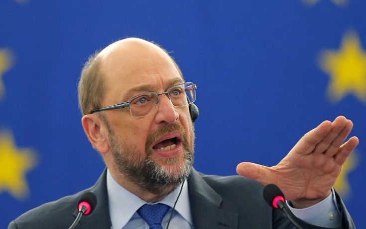 Spiegel: Δεν θα διεκδικήσει την καγκελαρία ο Σουλτς