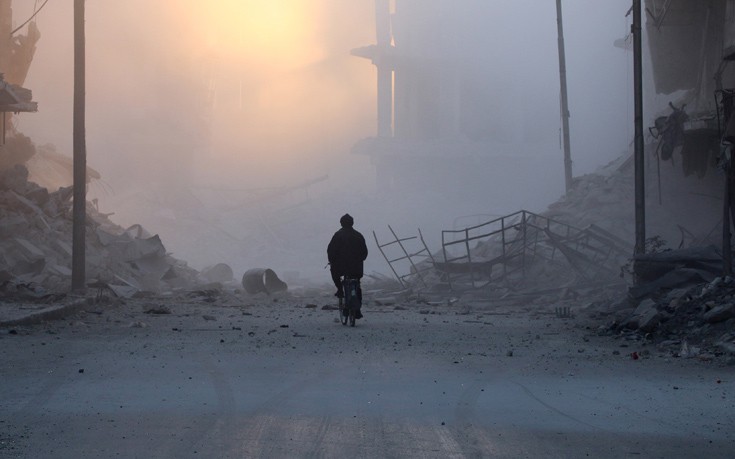 Σφοδρές μάχες γύρω από τη συριακή πόλη αλ Μπαμπ