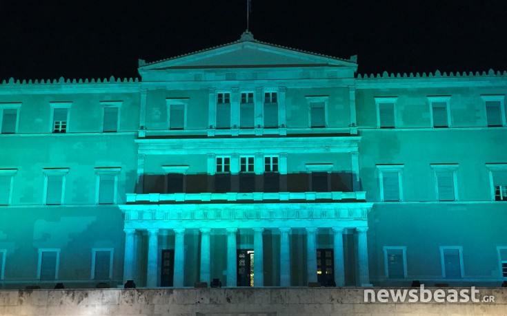 Στα «πράσινα» η Βουλή