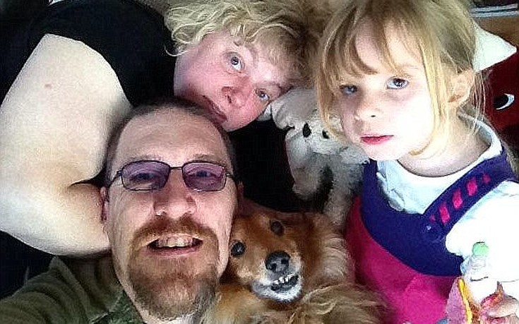 Έπνιξε την κόρη του και τα σκυλιά τους γιατί τον παράτησε η γυναίκα του