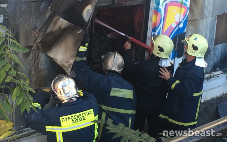 Υπό μερικό έλεγχο η πυρκαγιά σε βιοτεχνία στον Ρέντη