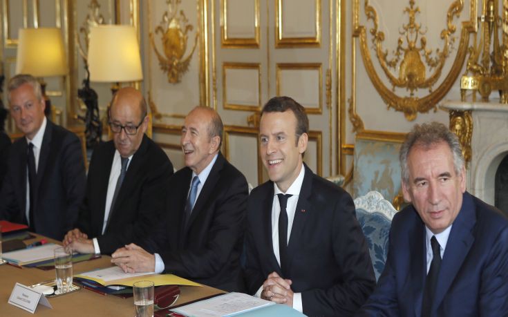 Πρώτο υπουργικό για τη νέα κυβέρνηση της Γαλλίας