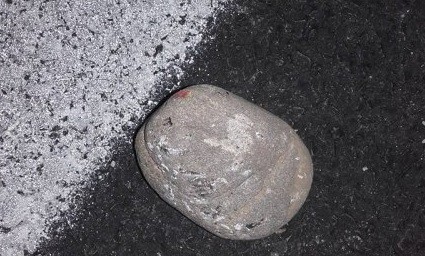 Άγνωστοι πέταξαν πέτρες σε νταλίκες στην Ιονία Οδό