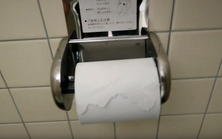 Η έξυπνη θήκη για το χαρτί τουαλέτας