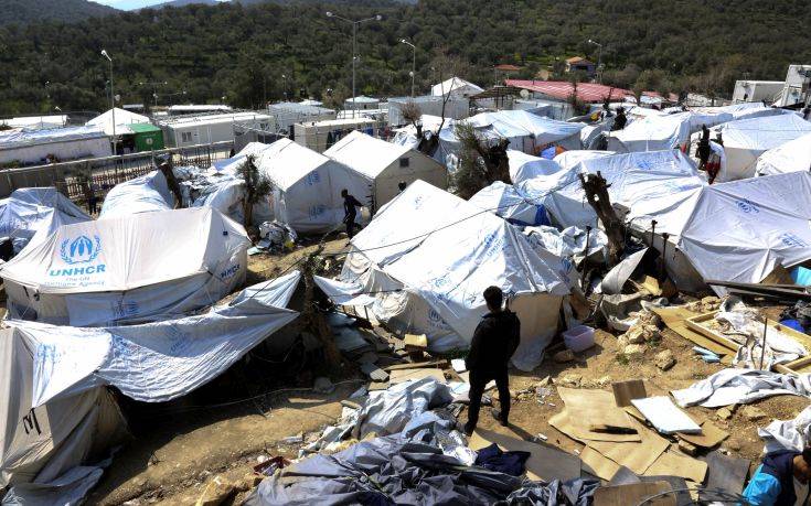 Για τη Βόλβη έφυγαν οι πρώτοι εκατό αιτούντες άσυλο της Μόριας