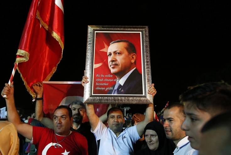 «Ο Ερντογάν είναι πιθανό να αναγκαστεί να προσφύγει στο ΔΝΤ»