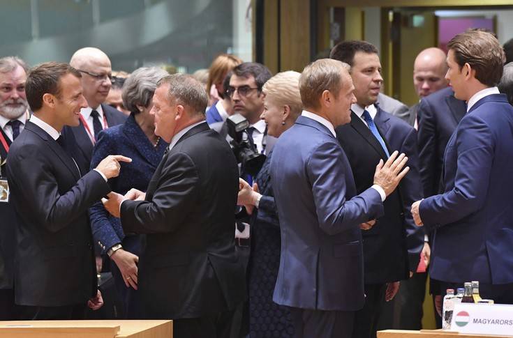 Τι συμφώνησαν οι Ευρωπαίοι στη Σύνοδο Κορυφής για τους μετανάστες