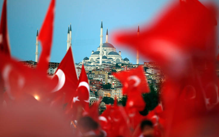 Τουρκία: Θα προσβάλουμε στον ΠΟΕ τους δασμούς των ΗΠΑ