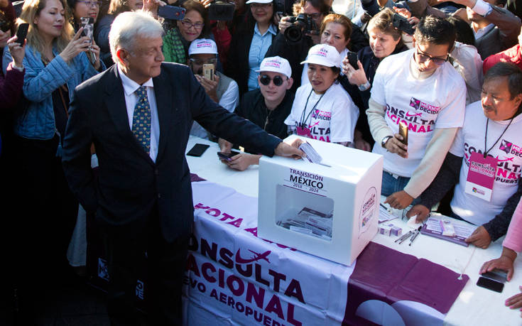 Μαδούρο και Πενς παρόντες στην ορκωμοσία του νέου προέδρου του Μεξικού