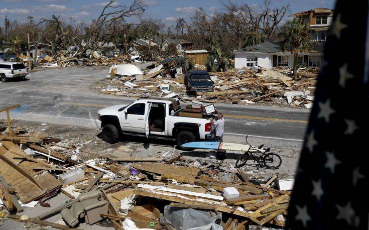 Πάνω από χίλιοι αγνοούμενοι στη Φλόριντα από το πέρασμα του τυφώνα Μάικλ