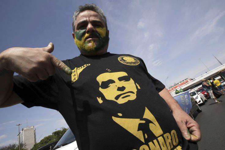 Προβάδισμα του ακροδεξιού υποψήφιου στις εκλογές της Βραζιλίας