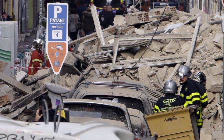 Στους τρεις έφτασαν οι νεκροί από την κατάρρευση κτιρίων στη Μασσαλία