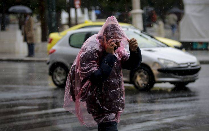 Βροχές, ισχυρές καταιγίδες και χιόνια το επόμενο 24ωρο