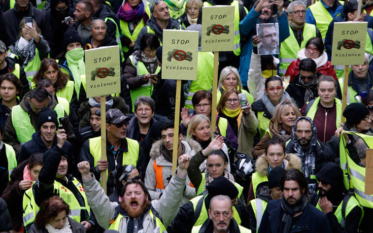 «Κατεδαφίζονται τα εργασιακά δικαιώματα σε όλη την Ευρώπη», λέει η Διεθνής Συνομοσπονδία Συνδικαλιστικών Ενώσεων