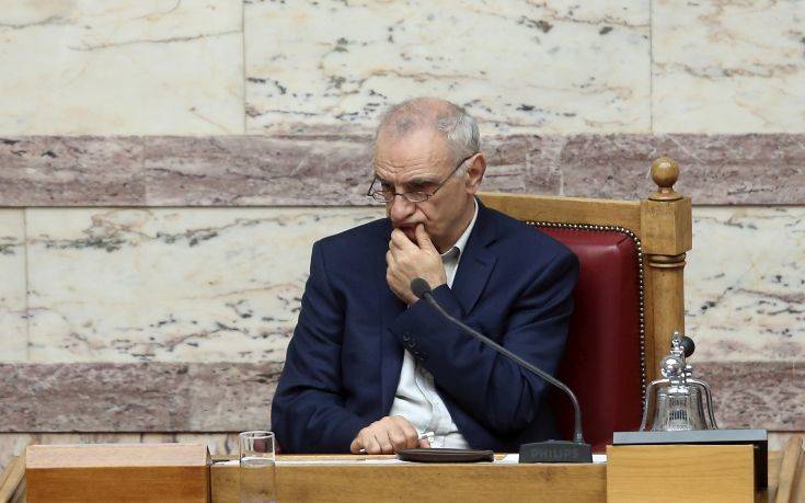 Βαρεμένος: Φασιστικό σύνθημα σαν αυτό που φωνάζουν οι χρυσαυγίτες