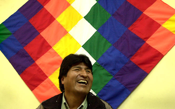 Προεδρικές εκλογές στη Βολιβία: Ο Μοράλες πάει για νίκη από τον πρώτο γύρο