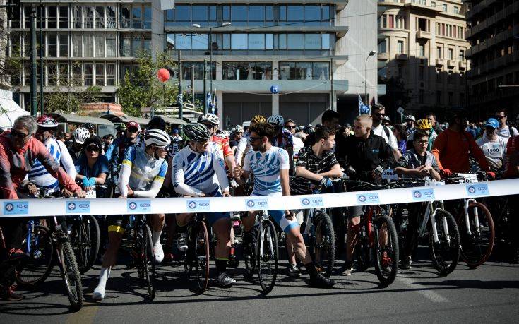 Μεγάλη η συμμετοχή στον 26ο Ποδηλατικό Γύρο της Αθήνας