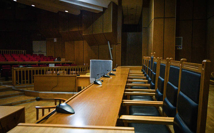 Κορονοϊός: Υπέρ της παράτασης του δικαστικού έτους το Νομικό Συμβούλιο του Κράτους
