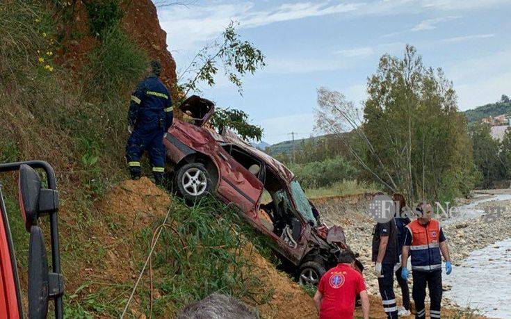 Βουτιά θανάτου για αυτοκίνητο από γέφυρα στα Χανιά