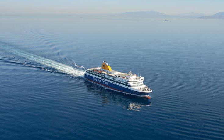 Απολαύστε μια μοναδική ταξιδιωτική εμπειρία με τη Blue Star Ferries