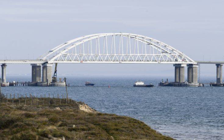 Η Ουκρανία συνέλαβε ρωσικό τάνκερ στον πορθμό του Κέρτς