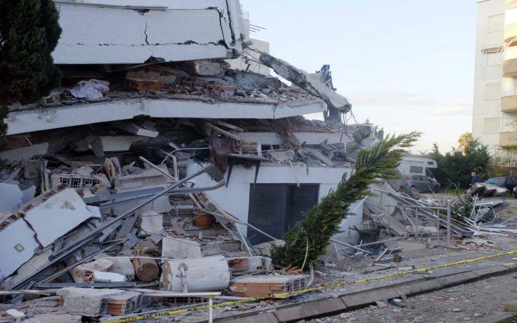 Φονικός σεισμός στην Αλβανία: Φεύγει άμεσα κλιμάκιο της ΕΜΑΚ από την Ελλάδα