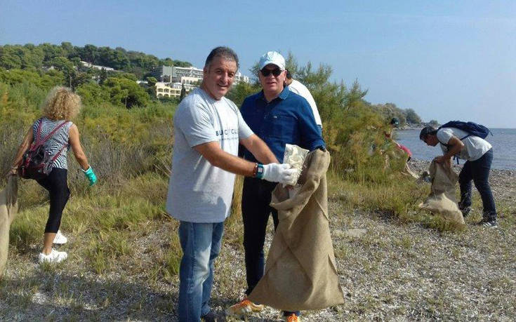 Σ.Β.Π.Ε.: Συμμετοχή στον εθελοντικό καθαρισμό του Υγροτόπου της Βραυρώνας