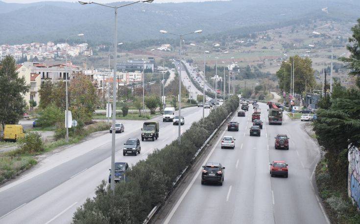 Θεσσαλονίκη: Καραμπόλα πέντε οχημάτων, ένας τραυματίας
