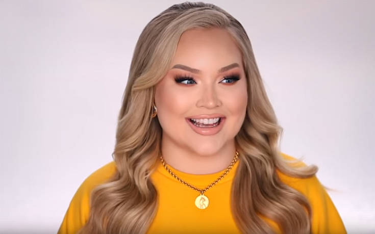 Nikkie Tutorials: Η διάσημη YouTuber αποκάλυψε ότι είναι transgender, «με εκβίαζαν»