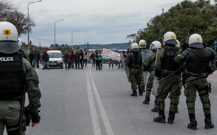 Μηταράκης για επεισόδια στη Μόρια: Οι αρχές ερευνούν το ενδεχόμενο υποκίνησης των ταραχών