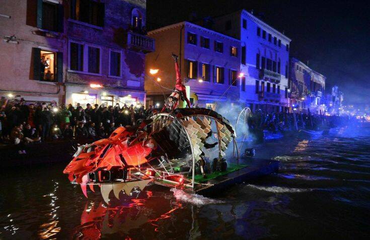 Ο κορονοϊός έβαλε τέλος στο καρναβάλι της Βενετίας &#8211; Μεγάλη οικονομική καταστροφή για την Ιταλία